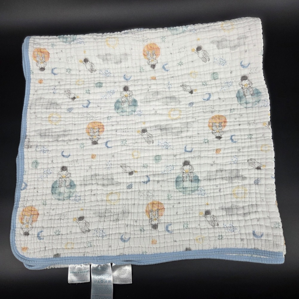 Aden + Anais Muslin Swaddle Blanket Space  Astronaut Hot Air Balloon Blue Trim